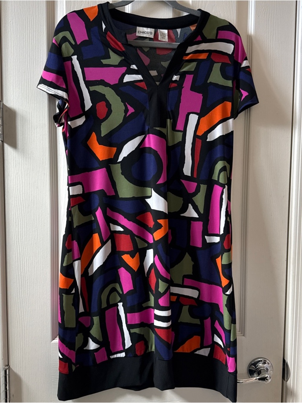 Chico's | Abstract Multi-Color V-Neck Shift Dress | Women’s Size 2